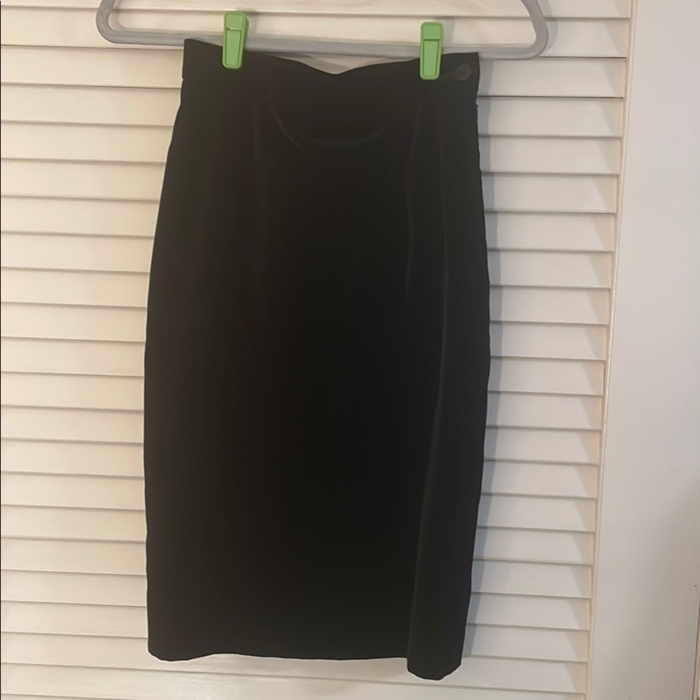Yves Saint Laurent Elegant Black Velvet Pencil Slit Back Side Zip Button Skirt